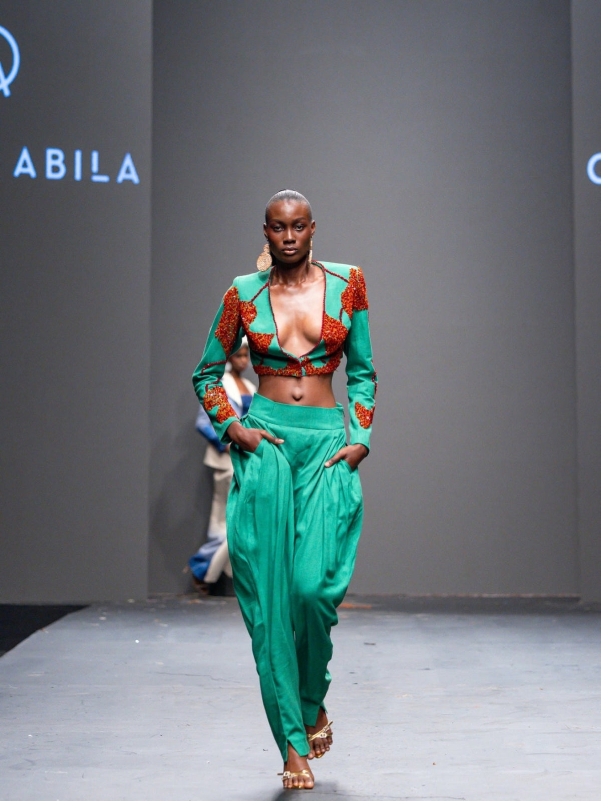 Otu Green Crop Jacket and Pant Set